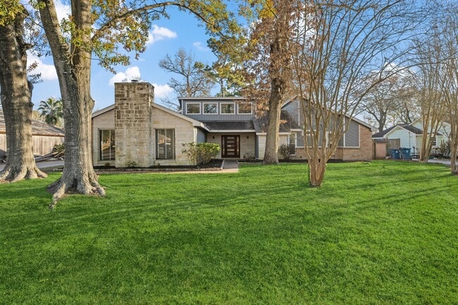 property at 11218 Cedarwood Dr