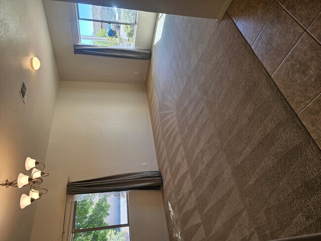 900 Estancia Dr in Sierra Vista, AZ - Foto de edificio - Building Photo