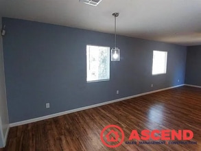 3308 Laurel Dr in Bakersfield, CA - Building Photo - Building Photo