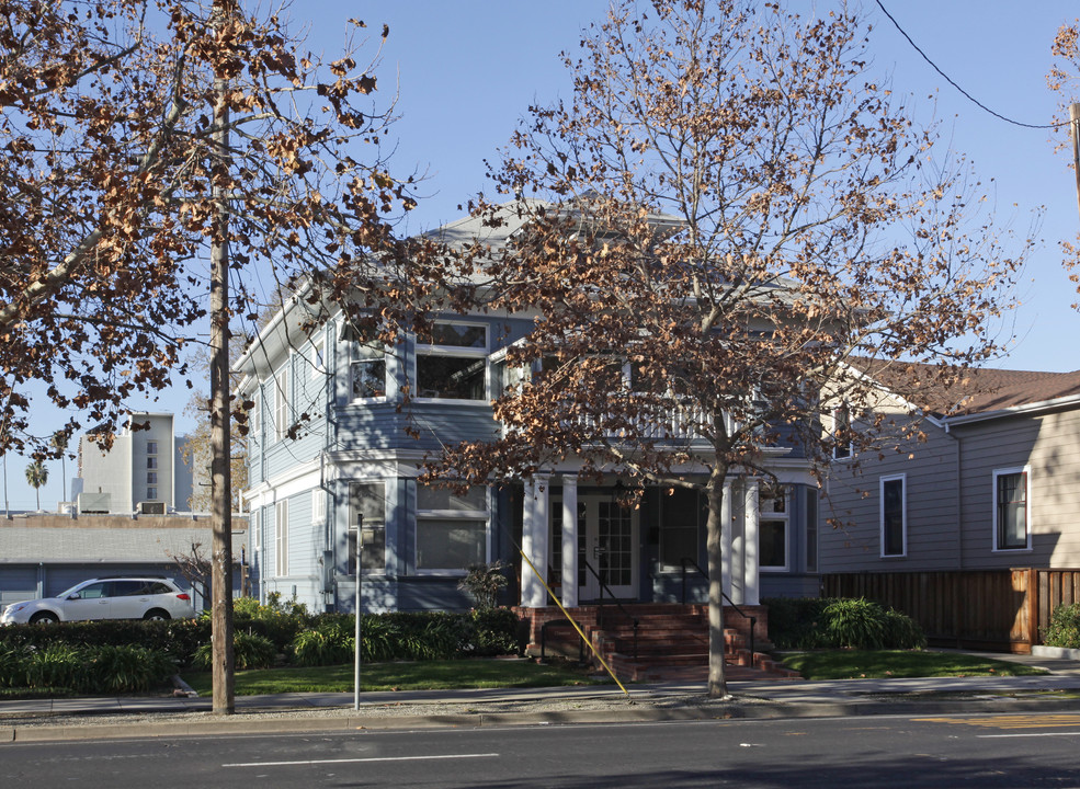 874 Lafayette St in Santa Clara, CA - Foto de edificio