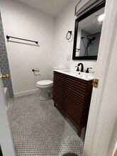 585 Shirley St, Unit #2 in Winthrop, MA - Building Photo - Building Photo