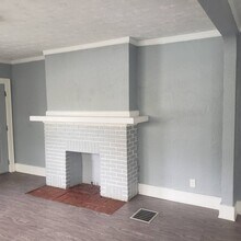 320 Cambridge Ave, Unit 322 Cambridge Ave. in Dayton, OH - Building Photo - Building Photo