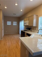 641 Bear Grass St in Las Vegas, NV - Building Photo - Building Photo