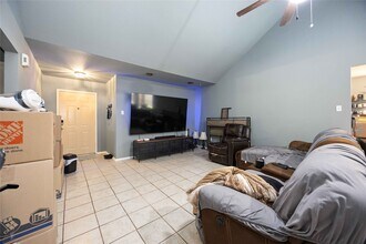 4517 Fox Run St in Pearland, TX - Building Photo - Building Photo