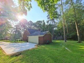 6474 Halcyon Dr in Montgomery, AL - Building Photo - Building Photo