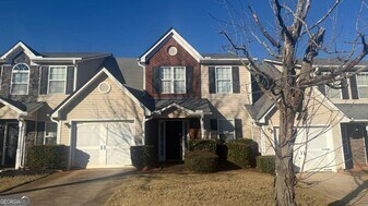 5025 Village Run Dr in Mcdonough, GA - Building Photo