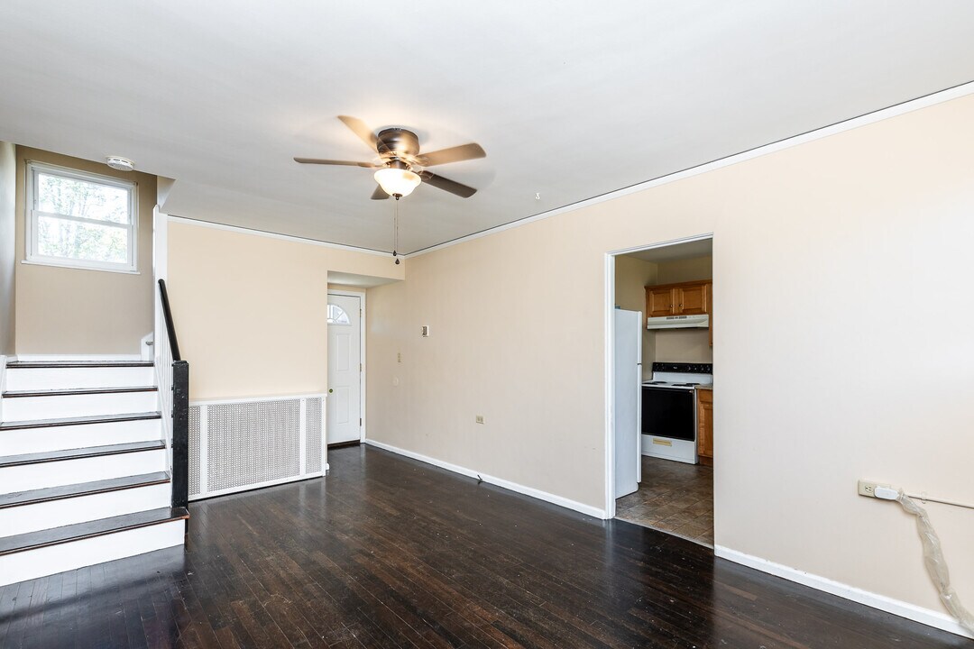 6 Falcon Ln in Cincinnati, OH - Building Photo