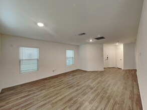 24106 Mustang Run Dr in Hockley, TX - Building Photo - Building Photo