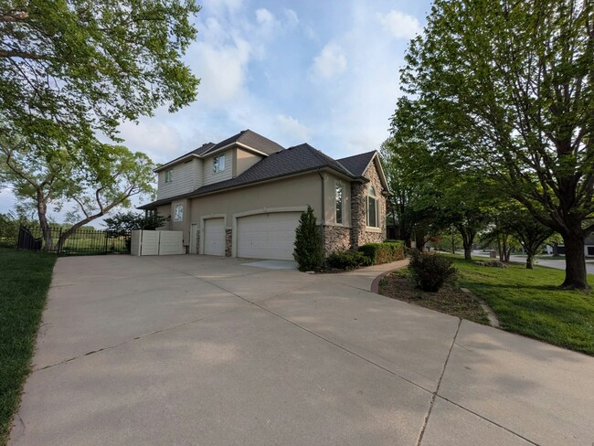 property at 1005 Terradyne Cir