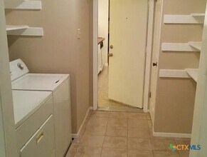 1220 Westway Cir in Killeen, TX - Building Photo - Building Photo