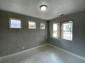 8908 S Plaza St NW in Albuquerque, NM - Building Photo - Building Photo