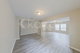 21 Philmont Ln in Palm Coast, FL - Building Photo - Building Photo