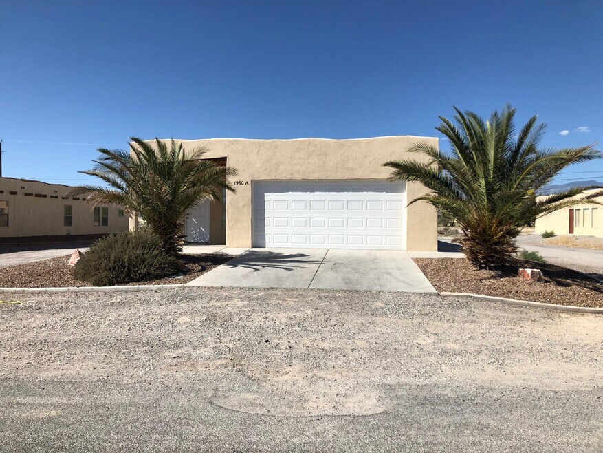 1827 E Calvada Blvd Apartments Pahrump, NV Apartments For Rent