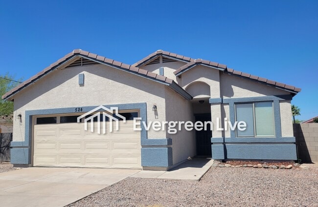 property at 524 S 4th St