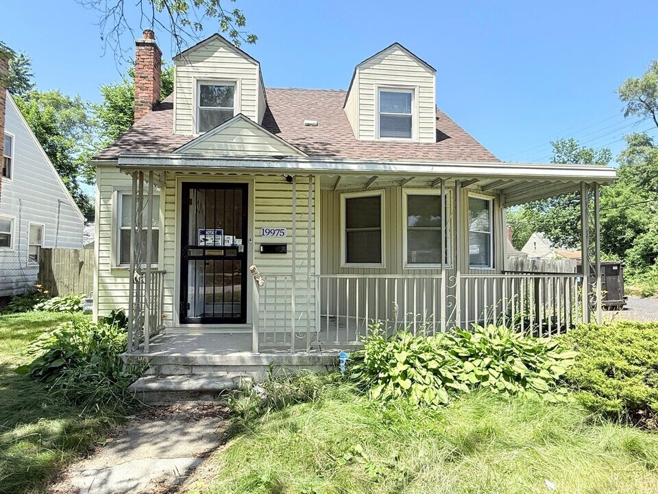 19975 Waltham St in Detroit, MI - Building Photo