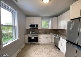 775 S Front St in Philadelphia, PA - Foto de edificio - Building Photo