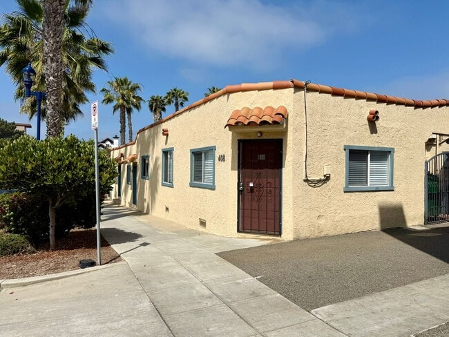408 Civic Center Dr