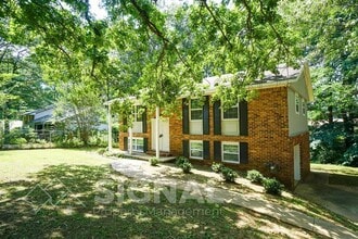 105 Silverleaf Dr in Trussville, AL - Building Photo - Building Photo