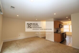 4 Waverly Dr in Dover, NH - Building Photo - Building Photo