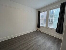 14 Hodges Aly, Unit 1 Bed 1 Bath Apartment in San Francisco, CA - Building Photo