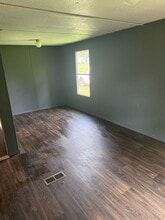 114 Spring St Unit C in Lockesburg, AR - Building Photo - Building Photo