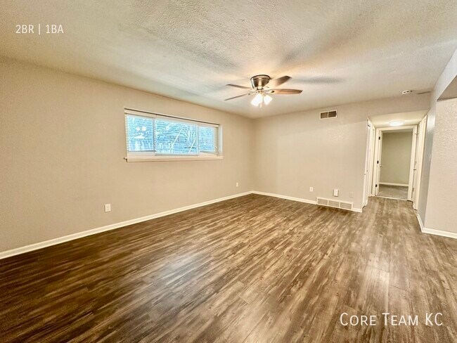 property at 703 E 40th St