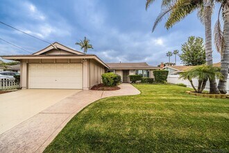 3747 Millikin Ave in San Diego, CA - Building Photo - Building Photo