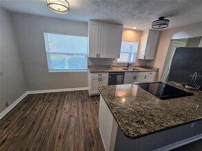 6916 300th Ave N in Clearwater, FL - Building Photo - Building Photo