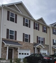 203 Sage Cir in Winchester, VA - Building Photo - Building Photo