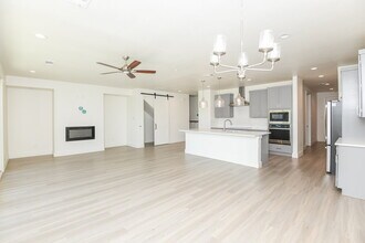 7173 9th Hole Dr in Fort Worth, TX - Building Photo - Building Photo