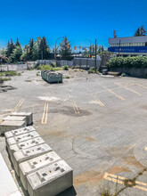 West Tower in Coquitlam, BC - Building Photo - Building Photo