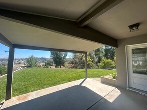 12194 Gladys Ln in Yucaipa, CA - Building Photo - Building Photo