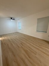 5311 Lyndhurst Dr in Houston, TX - Building Photo - Building Photo