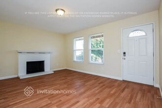 165 N Catamaran Cir in Pittsburg, CA - Building Photo - Building Photo