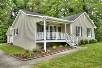 99 Kingtown St in Mc Caysville, GA - Building Photo - Building Photo