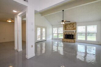 19522 Dianeshire Dr in Spring, TX - Building Photo - Building Photo