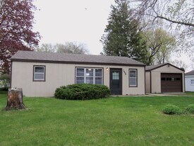 1408 S. 3rd St. in Clear Lake, IA - Building Photo