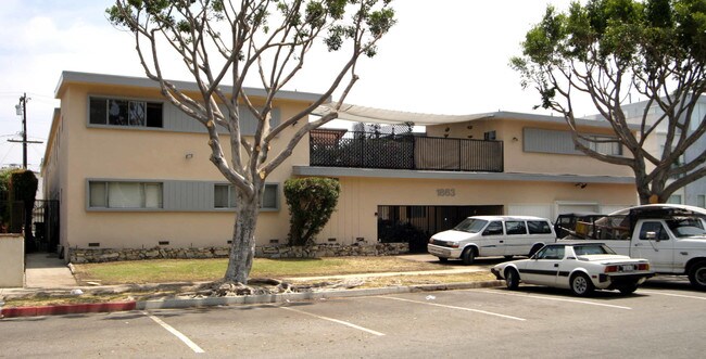 1863 10th St. in Santa Monica, CA - Building Photo - Building Photo