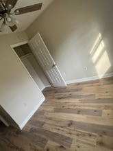 17 Greenbriar Dr in Savannah, GA - Building Photo - Building Photo