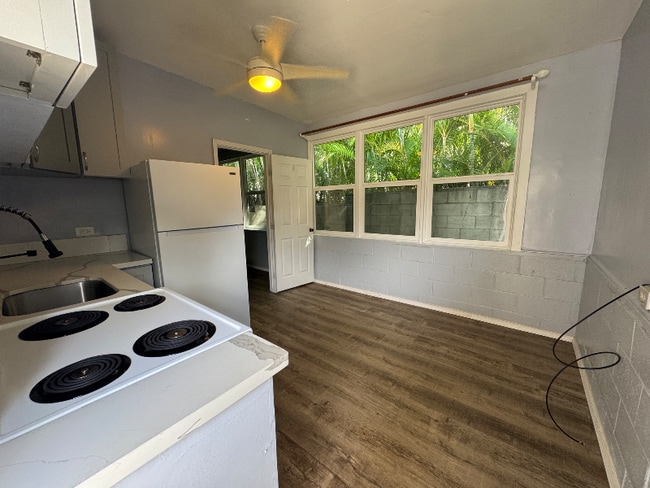 1345 Akaiki St, Unit 1345 Akaiki in Kailua, HI - Building Photo - Building Photo