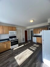 58 Sawtell Ave in Brockton, MA - Building Photo - Building Photo