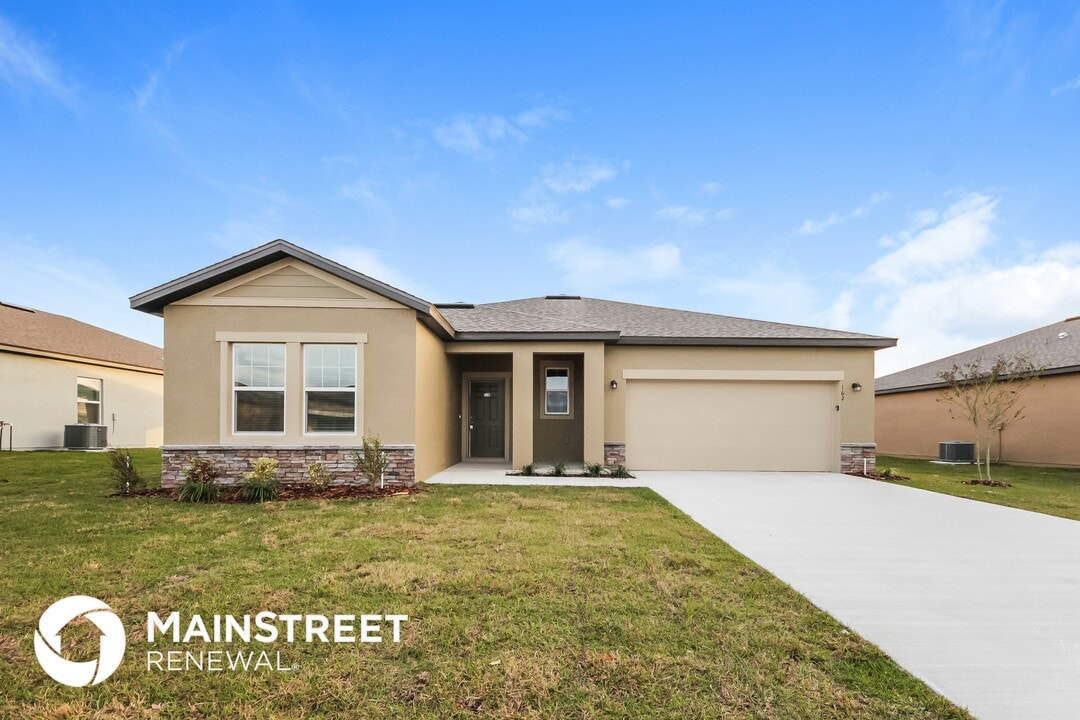 162 Hidden Lk Lp in Haines City, FL - Building Photo