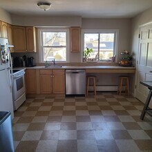 14 Fleetwood Park-Unit -B in Bethel, CT - Building Photo - Building Photo