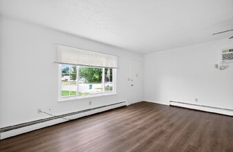 2742 Packard Dr in Lorain, OH - Building Photo - Building Photo