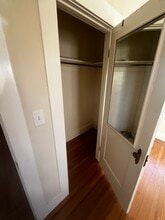 917 MacArthur Blvd in Oakland, CA - Building Photo - Building Photo