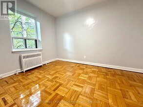 2770-2770 Yonge St in Toronto, ON - Building Photo - Building Photo