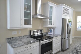 5146 Tangelo Dr in New Port Richey, FL - Building Photo - Building Photo
