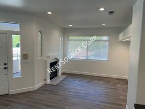 25939 Stafford Canyon Rd in Stevenson Ranch, CA - Building Photo - Building Photo