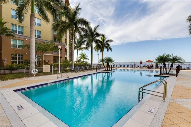 property at 2825 Palm Beach Blvd