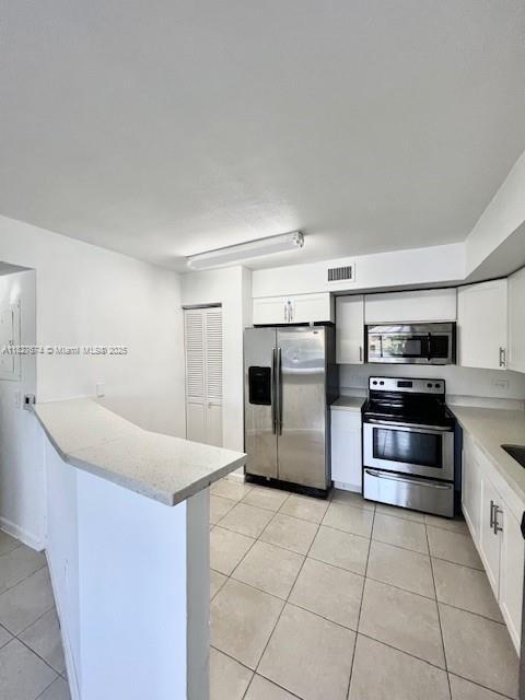 3690 N 56th Ave in Hollywood, FL - Building Photo - Building Photo